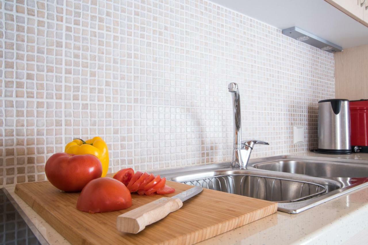 Top Floor Modern Studio In Central Koropi Apartment Ngoại thất bức ảnh